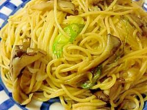 ＊舞茸と長ネギのパスタ✿アンチョビ風味＊